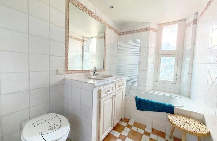 Studio atypique 55 m² avec mezzanine, dernier étage, terrasse vue mer – Château Vallombrosa, Cannes Bas Croix des Gardes ✨ — photo 5