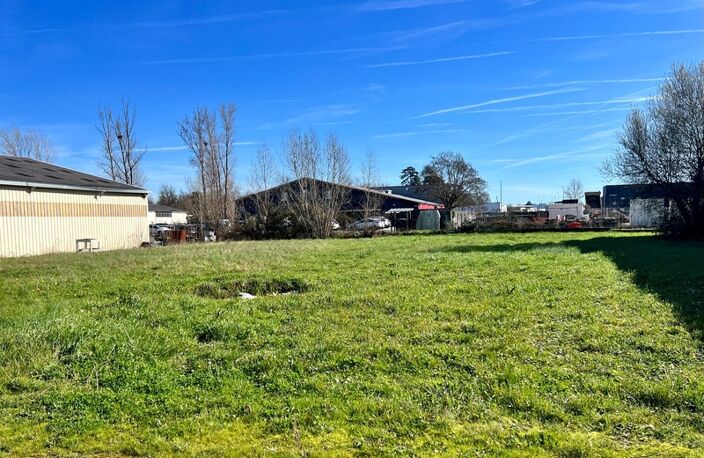 Bâtiment artisanal / industriel avec fort potentiel de développement VILLENEUVE SUR LOT (47) — photo 3