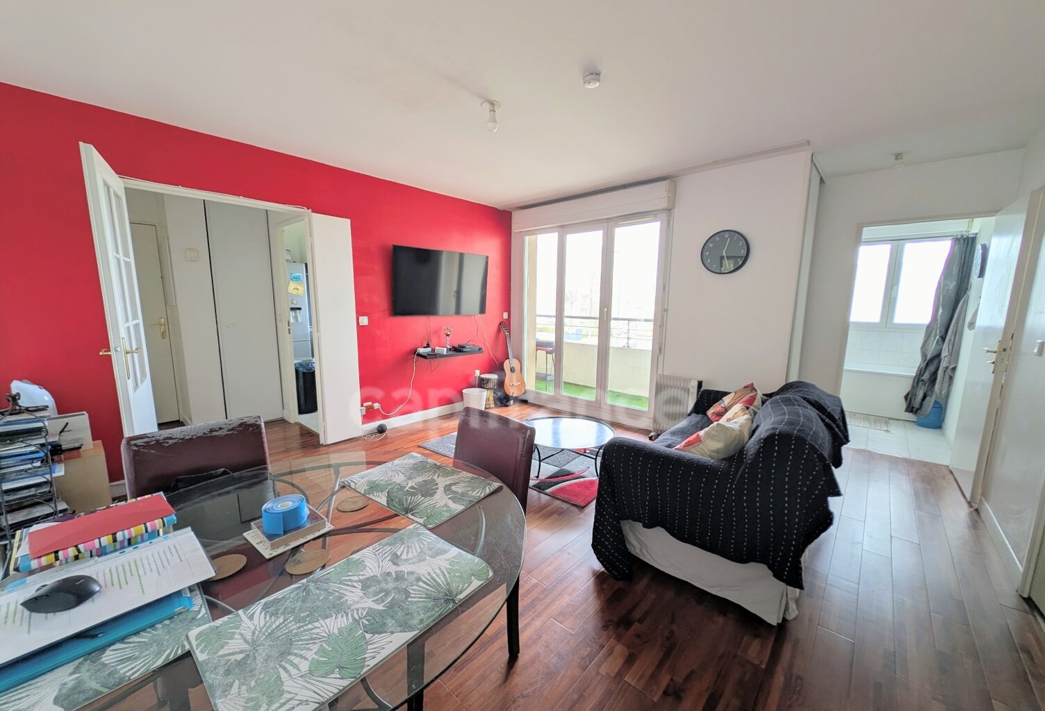 3 pièces lumineux avec balcon, parking et ascenseur — photo 1