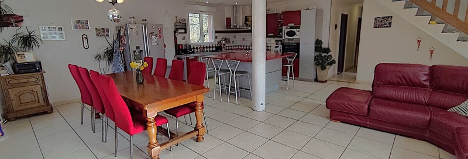 Maison 7 Pièces 175 m² à vendre à Saint-Victor-de-Chrétienville (27300)