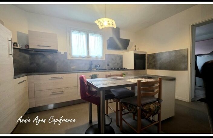 « Maison de plain-pied entièrement adaptée et accessible aux personnes à mobilité réduite (PMR). » — photo 3