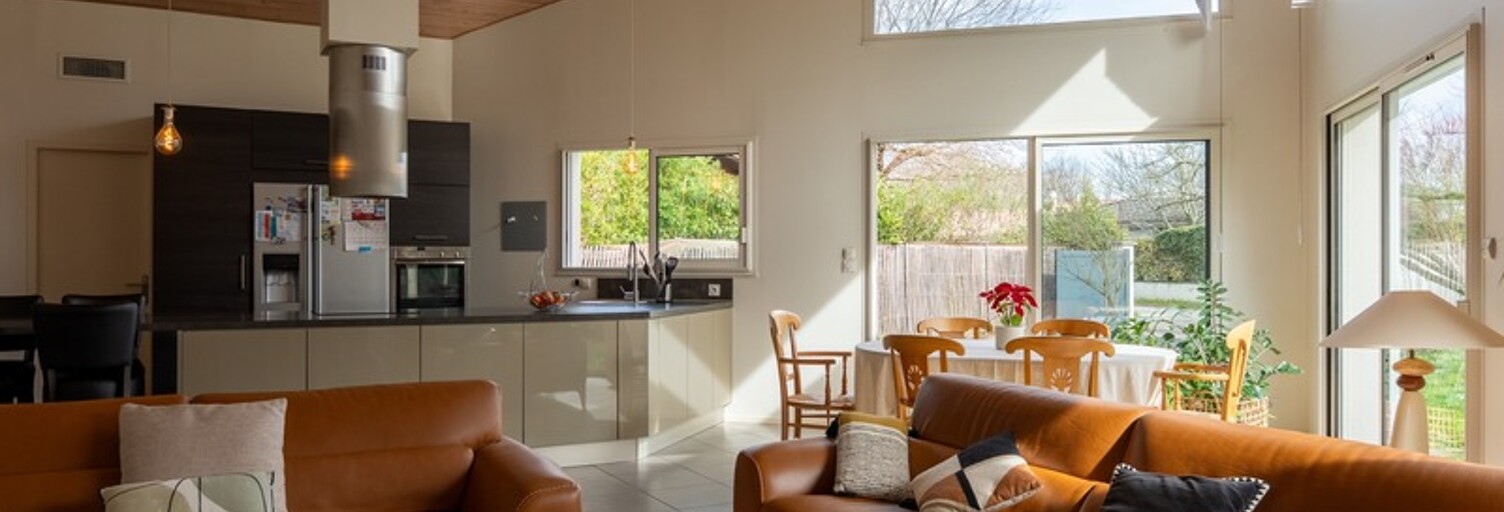 Maison 6 Pièces 142 m² à vendre à Mios (33380)