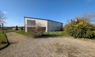 Local industriel  650 m² à vendre à Chandai (61300)