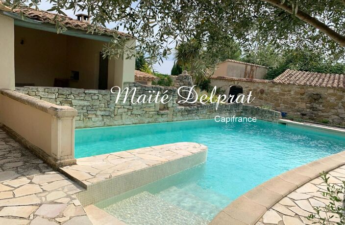 Maison de plain-pied - Piscine, pool house et jardin paysagé – Aubignan (84) — photo 4