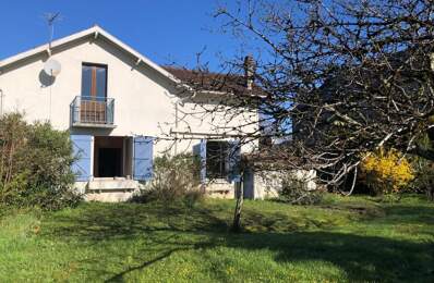Maison ancienne à rénover, 8 pièces, jardin et garage 80 m² — photo du bien