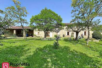 Maison 10 pièces 676000 €