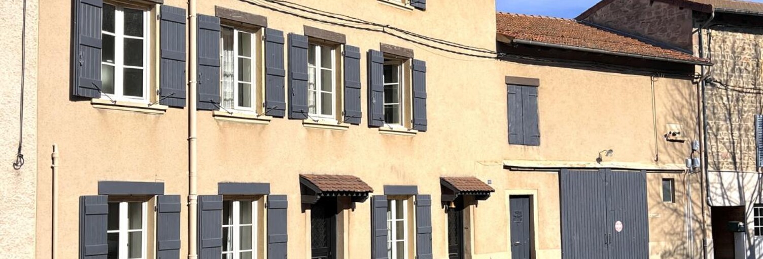Maison 7 Pièces 162 m² à vendre à Thizy-les-Bourgs (69240)
