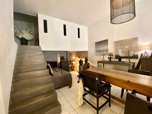Appartement Le Beausset 3 pièce(s) 111 m2 — photo du bien