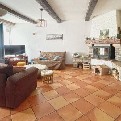 Appartement 7 pièces 189000 €