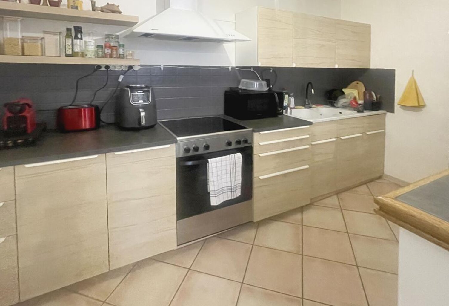 Appartement Rdc  centre-ville Digne Les Bains 2 pièces 58m2 — photo 1