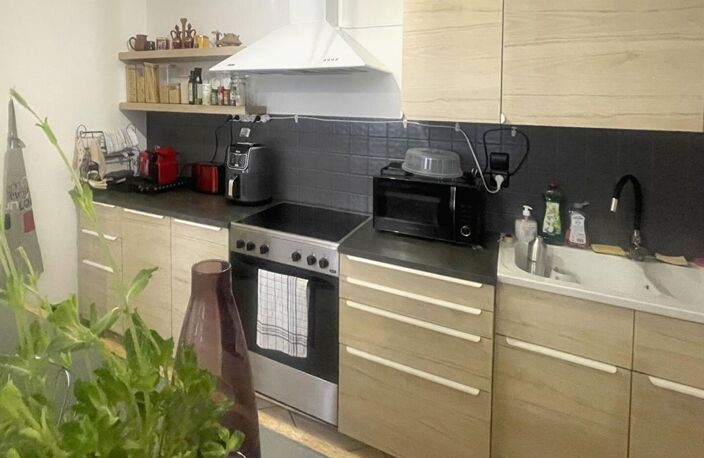 Appartement Rdc  centre-ville Digne Les Bains 2 pièces 58m2 — photo 2