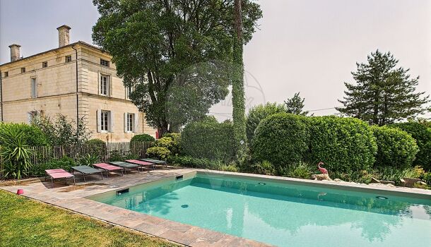 Villa / Maison 11 pièces  à vendre Lorignac 17240