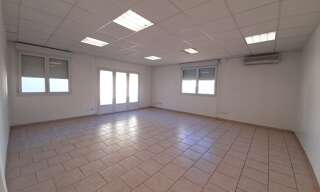 Commerce 1 Pièce 107 m² à louer à Gardanne (13120)