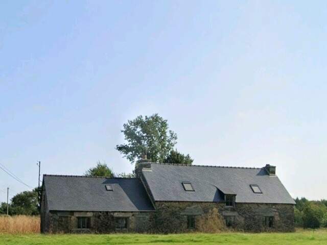 Maison à rénover — photo du bien