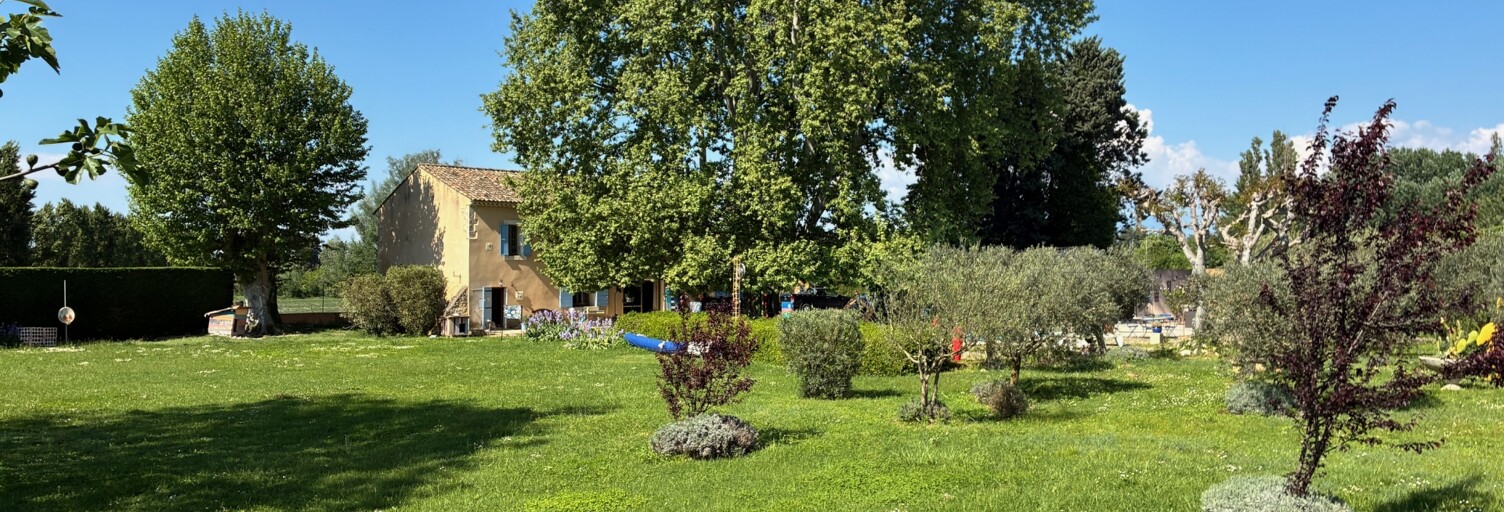 Maison 8 Pièces 197 m² à vendre à Le Thor (84250)