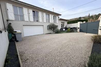 Maison 5 pièces 437000 €