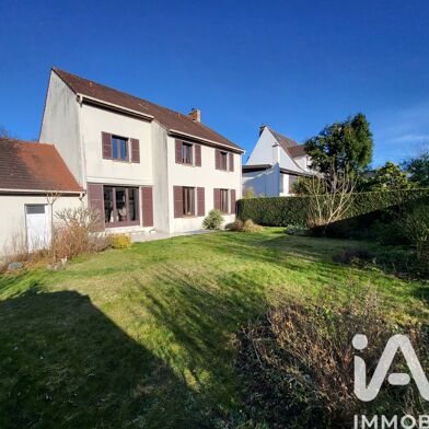 Maison 8 pièces 840000 €