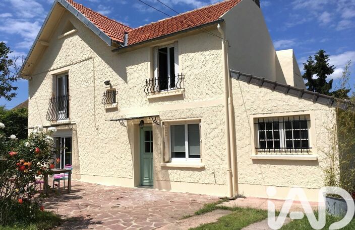 Vente Maison/villa 7 pièces — photo 2