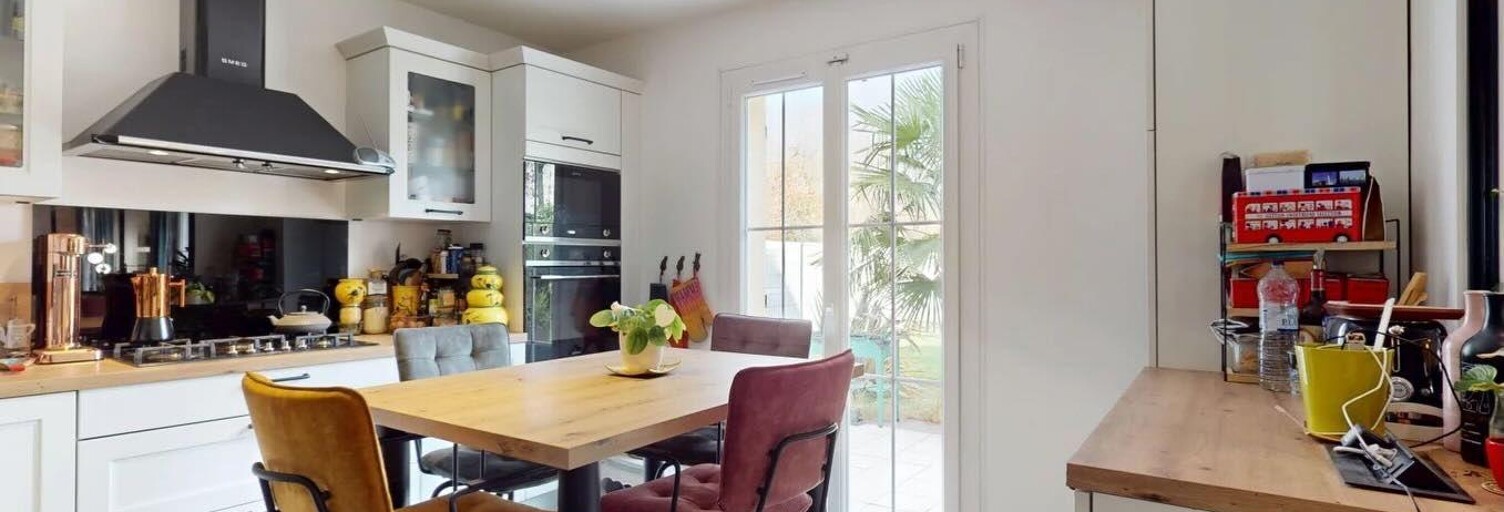 Maison 4 Pièces 126 m² à vendre à Coubron (93470)