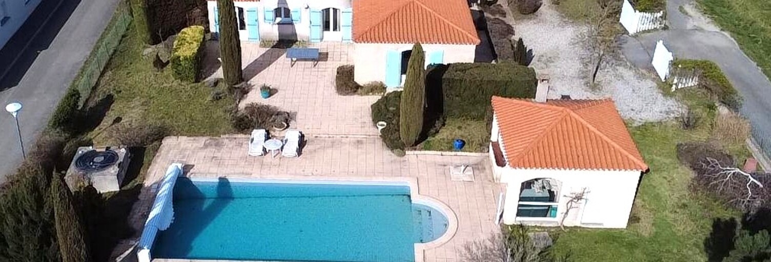 Maison 8 Pièces 200 m² à vendre à Cheminas (07300)