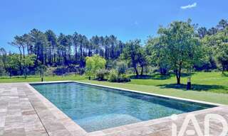 Maison 8 Pièces 290 m² à vendre à Bagnols-en-Forêt (83600)