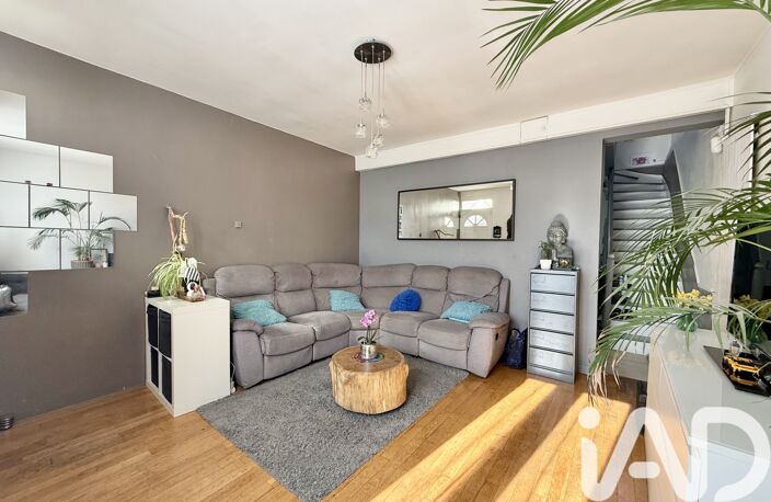 Vente Maison/villa 6 pièces — photo 2