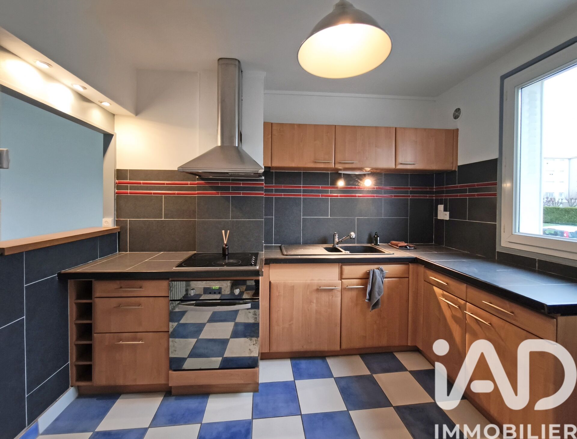 Reims - 58m² - 3p. - 1ch.