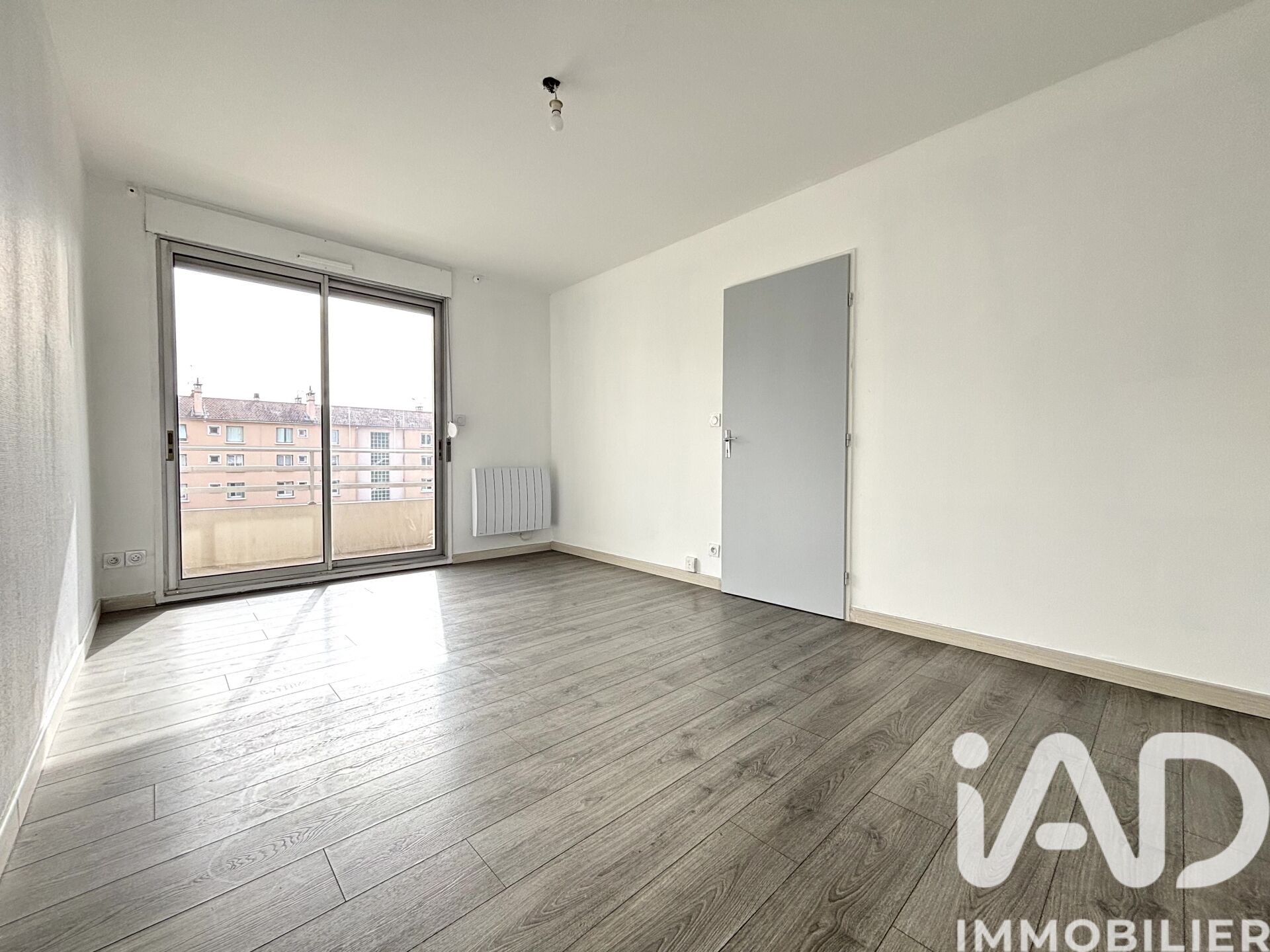Lyon 8e - 53m² - 2p. - 1ch.