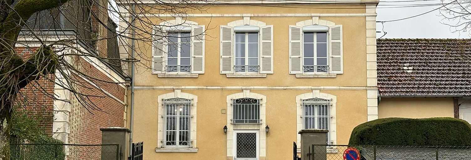 Maison 7 Pièces 163 m² à vendre à Saint-Fargeau (89170)
