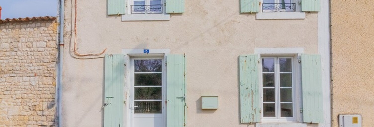 Maison 3 Pièces 70 m² à vendre à Les Velluire-sur-Vendée (85770)