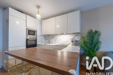 Appartement 4 pièces 605000 €