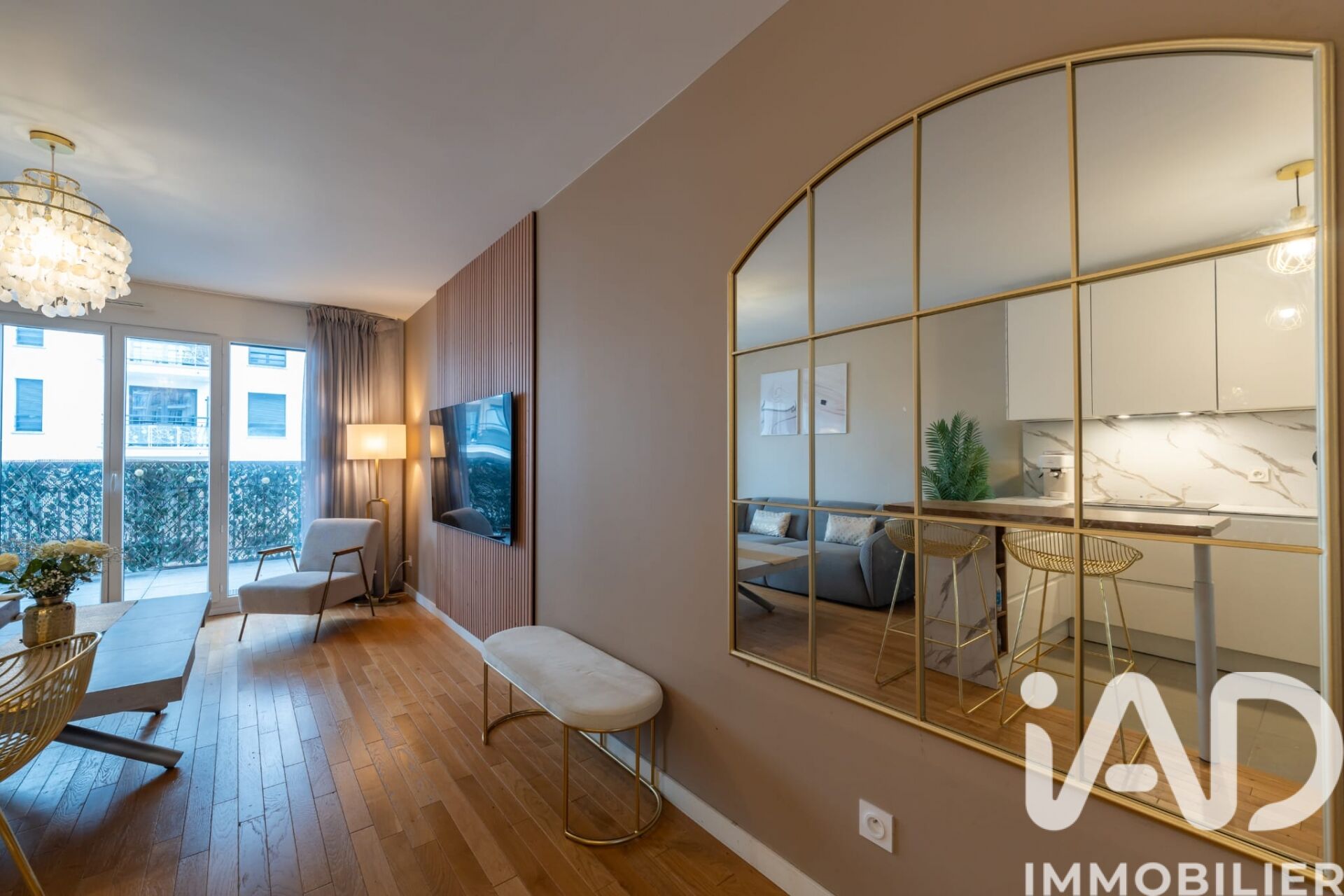 Appartement à vendre, 4 pièces, 75 m², Suresnes