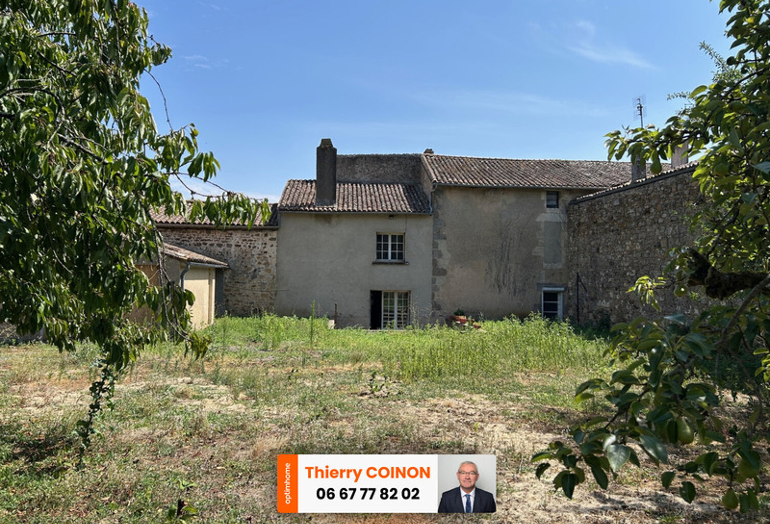 ENSEMBLE IMMOBILIER CENTRE BOURG, POSSIBILITÉS DE 3 LOGEMENTS !! — photo 1