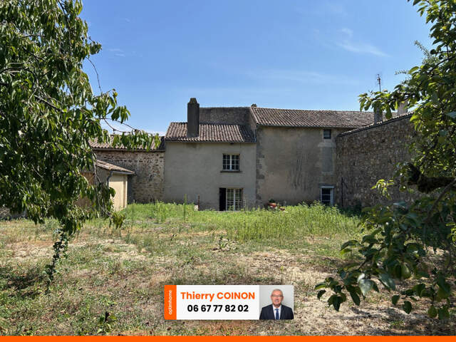 ENSEMBLE IMMOBILIER CENTRE BOURG, POSSIBILITÉS DE 3 LOGEMENTS !! — photo du bien