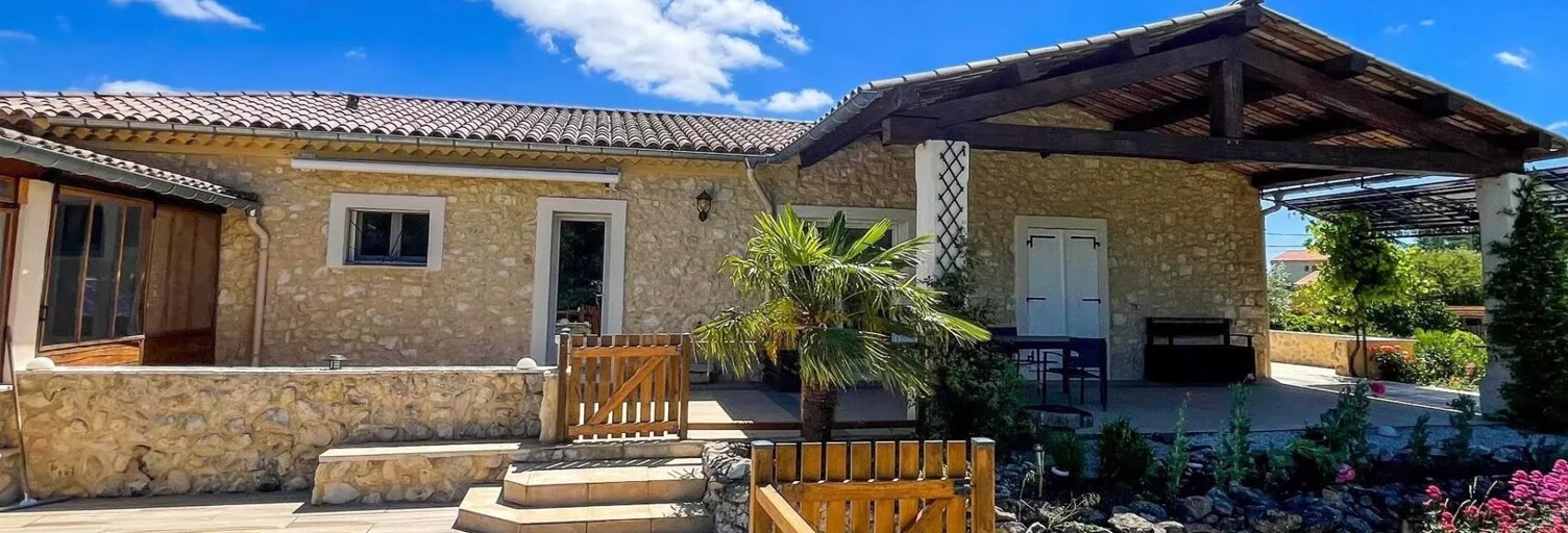 Maison 10 Pièces 170 m² à vendre à Sault (84390)