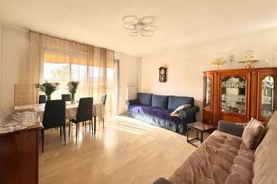 Appartement 4 pièces 215000 €