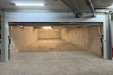 Garage  78000 €