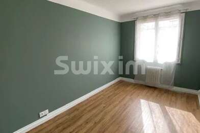 Appartement 3 pièces 240000 €