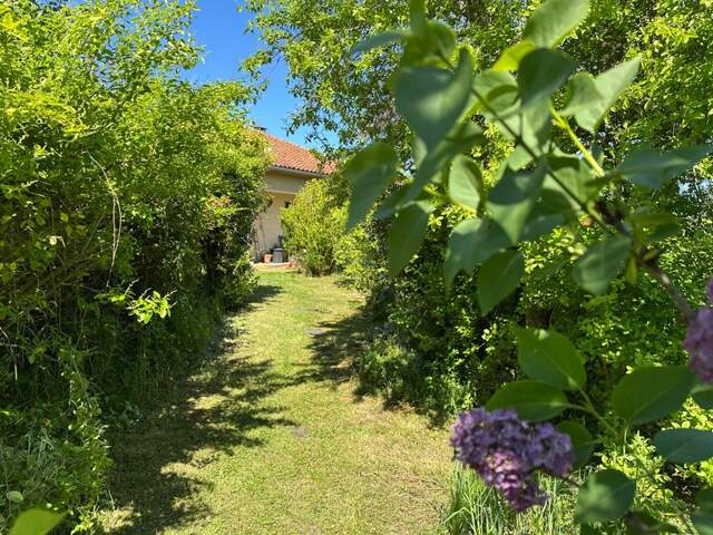 Maison de plain pied avec dépendance et plus de 1 ha-Trie Sur Baïse (65) — photo du bien