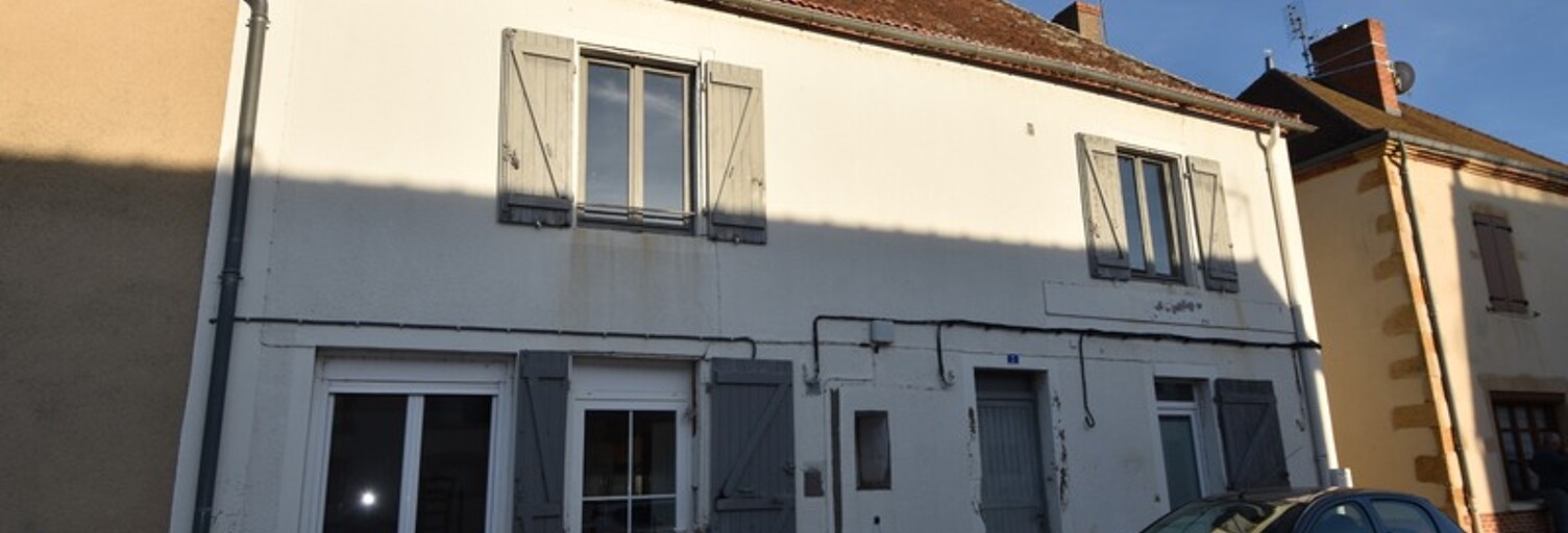 Immeuble  196 m² à vendre à Saint-Yan (71600)