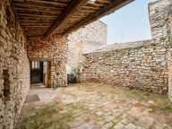 Maison de caractère en pierre avec terrasse et dépendance – Fons — photo 2