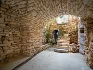 Maison de caractère en pierre avec terrasse et dépendance – Fons — photo 3