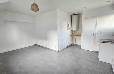 Appartement totalement rénové avec place de parking privative à vendre 1 pièces ETRECHY (91) — photo du bien