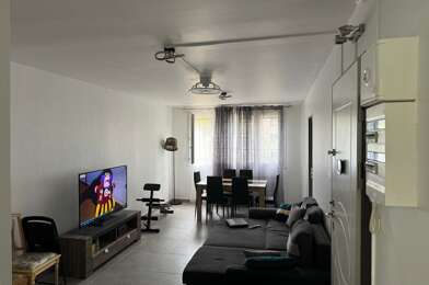 Appartement 6 pièces 600 €