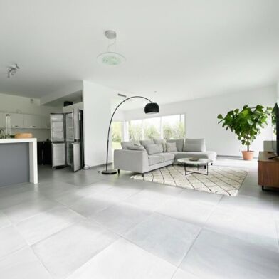 Appartement 5 pièces 478000 €