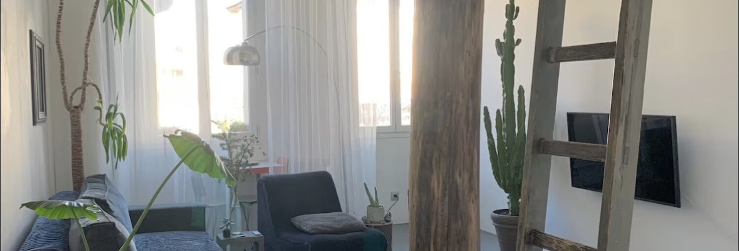 Appartement 1 Pièce 36 m² à louer à Marseille 2 (13002)