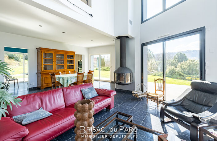 VAUX - SAULES, à 30 minutes de DIJON - Propriété Contemporaine sur 2,4 ha - 227m²- 4 chambres — photo 2