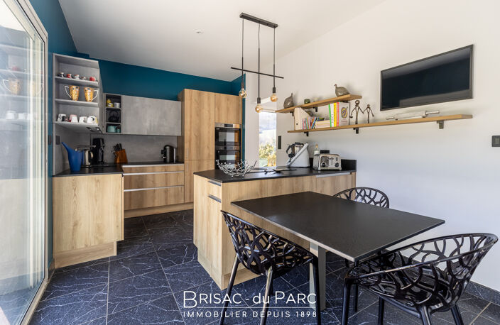 VAUX - SAULES, à 30 minutes de DIJON - Propriété Contemporaine sur 2,4 ha - 227m²- 4 chambres — photo 3