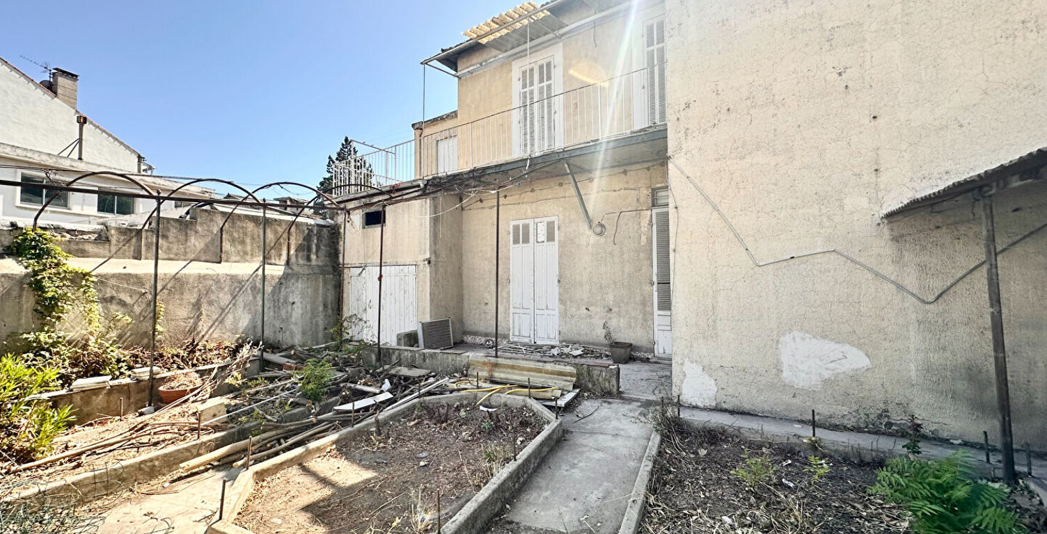 Maison 6 pièces + garage 13015 Marseille — photo 1