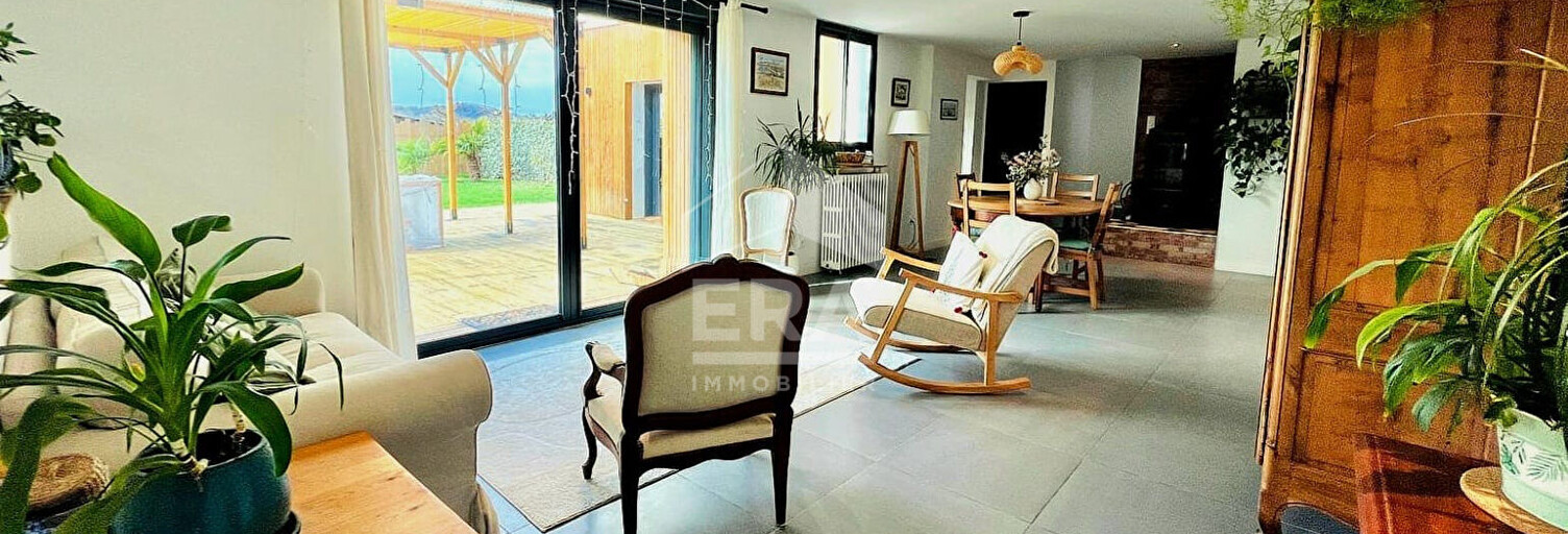Maison 8 Pièces 236 m² à vendre à Lescar (64230)